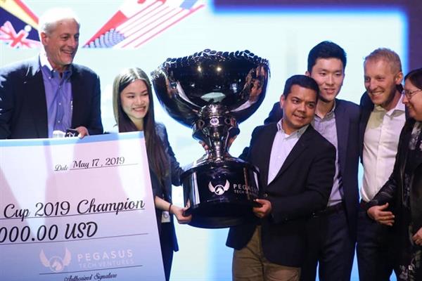 Chân dung cặp vợ chồng sáng lập Abivin – startup Việt vô địch cuộc thi khởi nghiệp thế giới