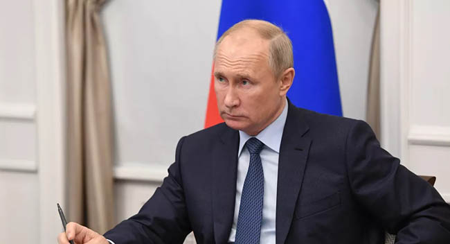 Tổng thống Putin ban lệnh bắt đầu tiêm vaccine cho toàn dân Nga