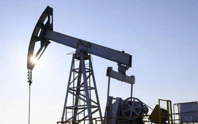 Bloomberg: Ngành dầu mỏ của Nga không bị tổn thất trước lệnh trừng phạt của phương Tây