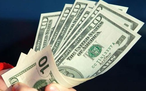 VN: Tỷ giá USD sụt chưa từng thấy trong nhiều năm
