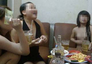 Dịch vụ ăn chơi 