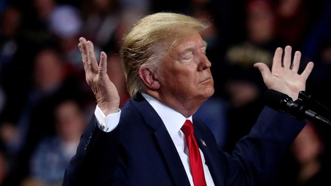 Kết quả thăm dò bất ngờ: Đa số người Mỹ không muốn Tổng thống Trump bị phế truất