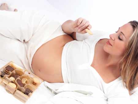 Những công việc nhà cần tránh khi mang thai