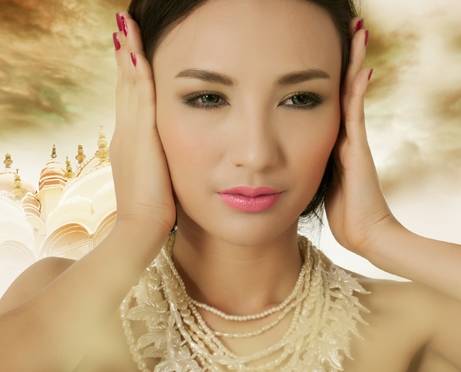 Cận cảnh khuôn mặt khả ái của hoa hậu Ngọc Diễm