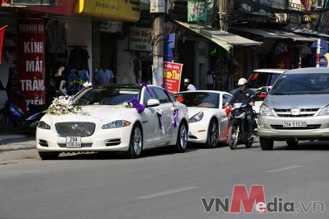 Đám cưới siêu xe gây sốt của thiếu gia Hà Thành