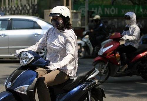 Miền Bắc nóng 41 độ, miền Trung 44 độ