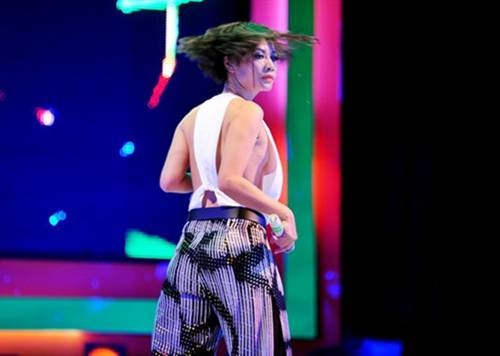 Thu Minh: ’Tôi từng mặc như vậy trong chương trình trực tiếp’