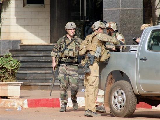 Quân đội Pháp tiêu diệt 20 tay súng thánh chiến tại Mali