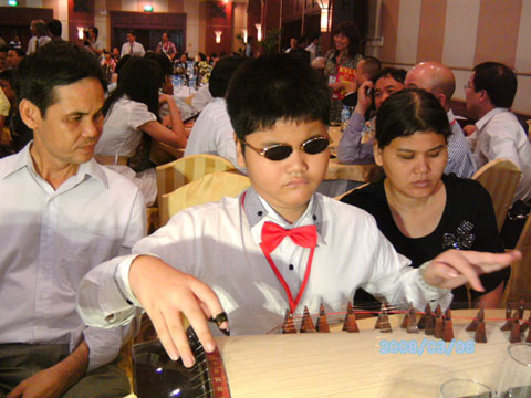 Khám phá kì tài của kỉ lục gia Châu Á 12 tuổi