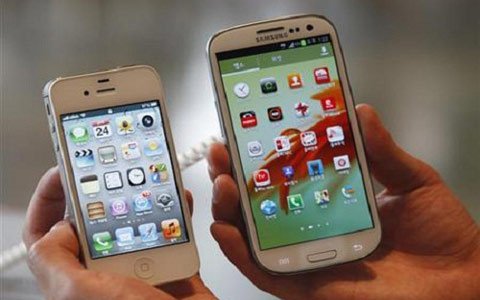 Apple “truy đuổi” Galaxy S3, Galaxy Note