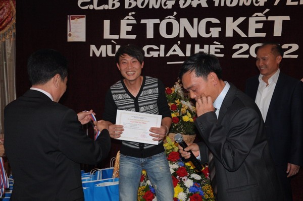 Lễ tổng kết mùa giải hè 2012 CLB Bóng đá Hưng Yên