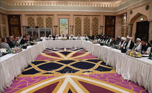 Các chính trị gia Afghanistan và Taliban chuẩn bị đàm phán ở Moskva