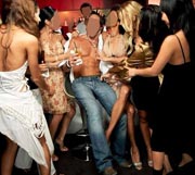 Cảnh báo vấn nạn sex kiểu bầy đàn