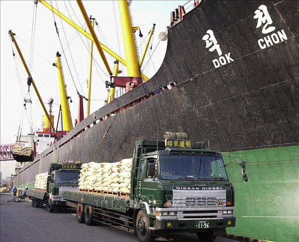 Nga viện trợ lúa mì cho Triều Tiên