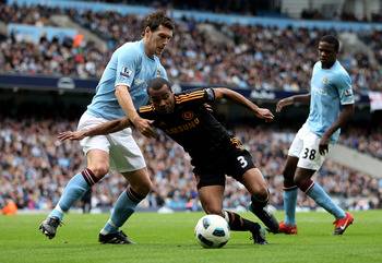 10 trận đấu quyết định ngôi vô địch Premier League