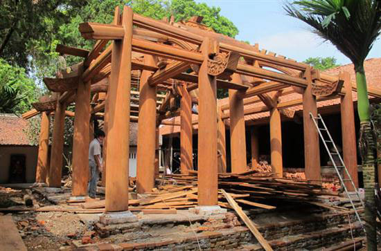 Kỷ luật cả huyện Phá Chùa Trăm gian