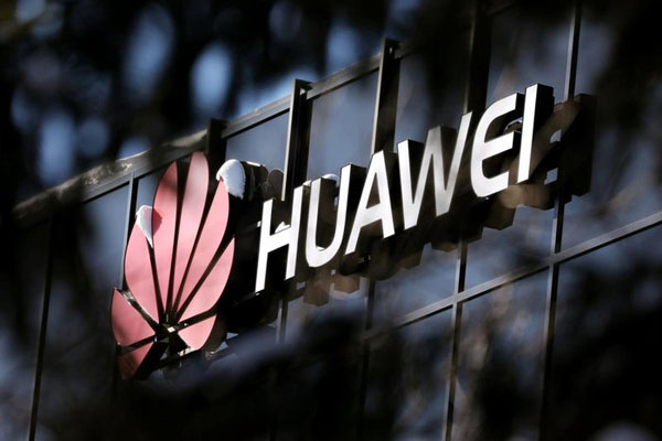 Huawei đã làm gì khiến Tổng thống Donald Trump ra lệnh trừng trị