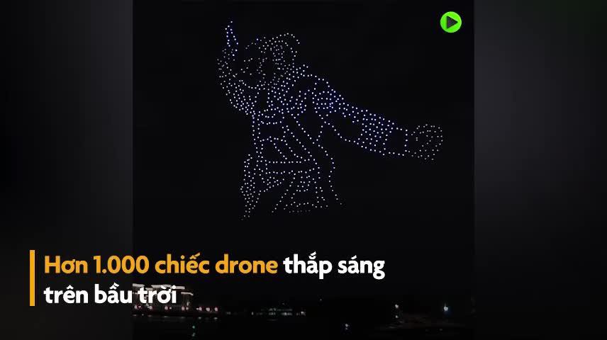 Hàng nghìn drone bay trên bầu trời Nga