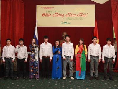 Người Xứ Nghệ hát thi giữa Mạc-tư-khoa