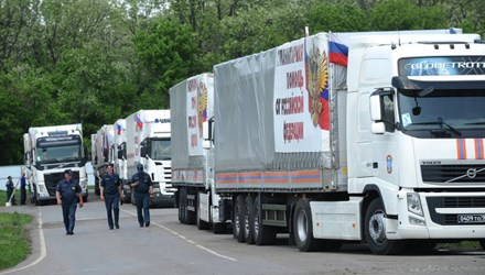 Thêm đoàn xe nhân đạo Nga sang Ukraine