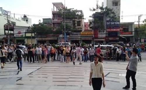 TP.HCM, Hà Nội náo loạn do động đất 8,9 richter từ Indonesia