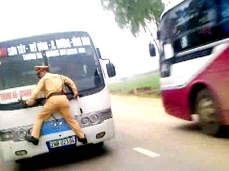 Lái xe đâm CSGT khai từng đi tù vì gây tai nạn