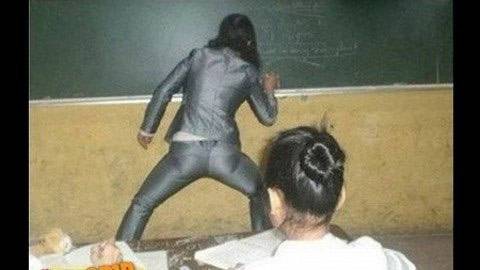 Những tư thế giảng bài 