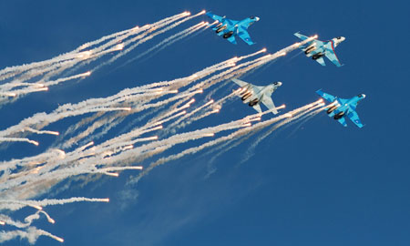 Không quân Nga biểu dương sức mạnh dịp 100 năm thành lập (kỳ 1)