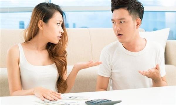 Lấy chồng 10 năm, tôi chưa biết “mặt mũi” tiền lương của chồng