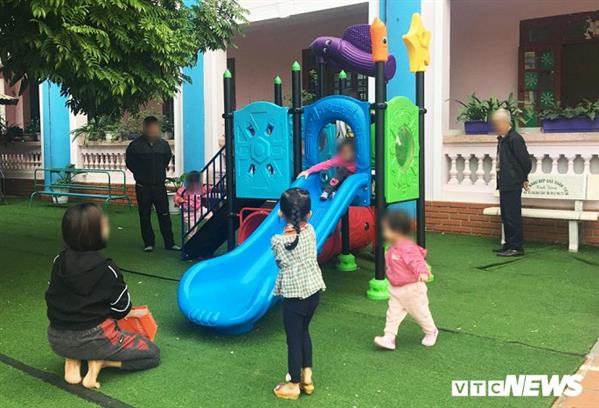 Bé trai 3 tuổi thiệt mạng khi chơi cầu trượt: Bộ GD&ĐT nói gì?