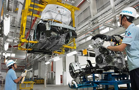 Không thay đổi, Việt Nam sẽ làm thuê cho thế giới