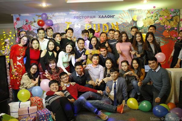 Ấm áp buổi đón Tết cổ truyền 2019 của du học sinh Việt Nam tại RUDN