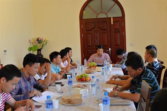 Hàng nghìn lao động Việt Nam tại UAE bị chấm dứt hợp đồng trước hạn: Vì sao công nhân không được bồi thường?