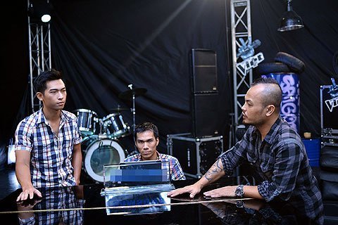 Thu Minh xa hoa, Trần Lập giản dị