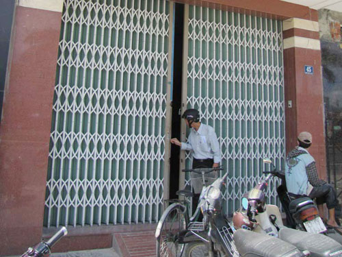 Tuyển người... chơi game online!