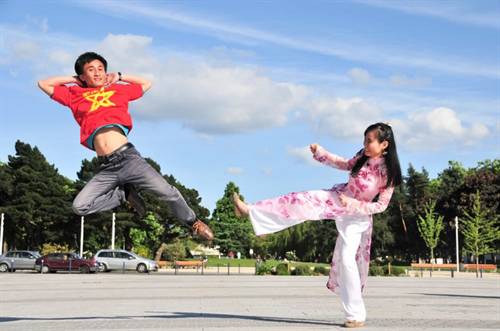 Những hình ảnh hài hước của du học sinh Việt Nam trên thế giới