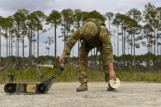 9 loại vũ khí khủng khiếp bị cấm trong chiến tranh