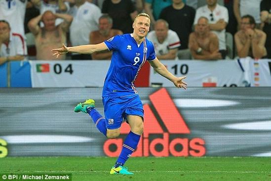 Anh 1-2 Iceland: Tí hon viết kỳ tích