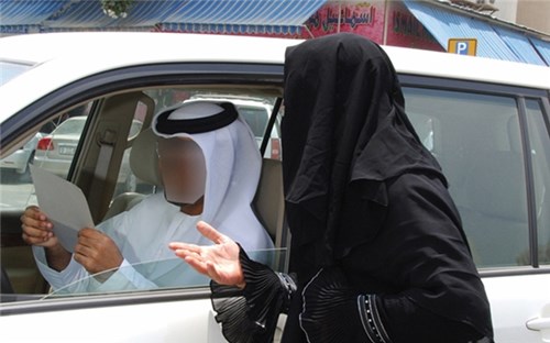 Tại sao người ta rủ nhau tới Dubai để đi ăn xin?