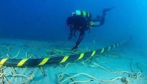 Hàn xong cáp quang biển AAG sau 20 ngày bị đứt