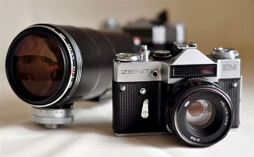 Thương hiệu máy ảnh Zenit của Nga sắp trở lại
