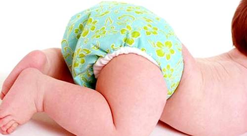 Em bé đóng bỉm múa bụng “cực siêu”