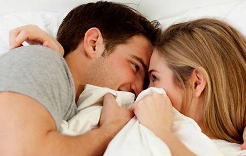 Mẹ chồng khiển trách con dâu… “yêu” to quá