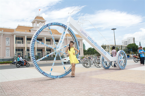 Chiếc xe đạp khổng lồ đầu tiên tại Việt Nam