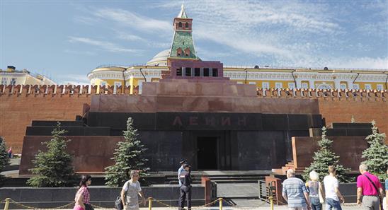Đóng cửa Lăng Lenin. Vì sao?