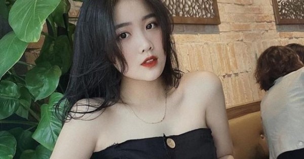 Chân dung cô bạn gái xinh đẹp, quyến rũ của 