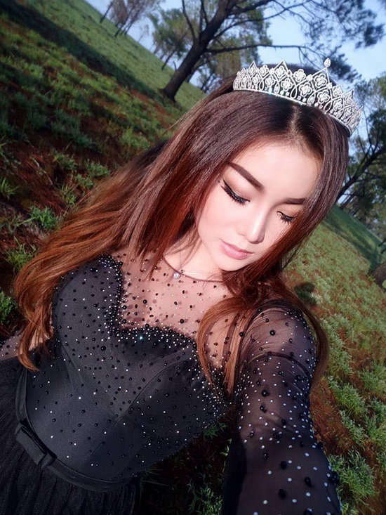 Nữ ca sĩ Campuchia 23 tuổi bị chồng bắn chết