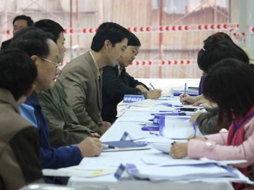 Tìm đường “xả” căn hộ!