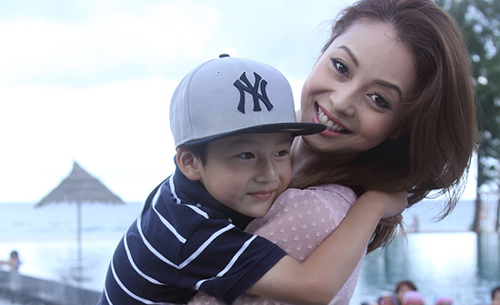 Phi Thanh Vân ngấm đòn chồng Tây,Thanh Lam nói về tình dục