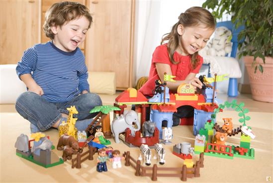 Người Đức giành 1 nửa giải Nobel thế giới, bí quyết là để trẻ em… thua từ vạch xuất phát